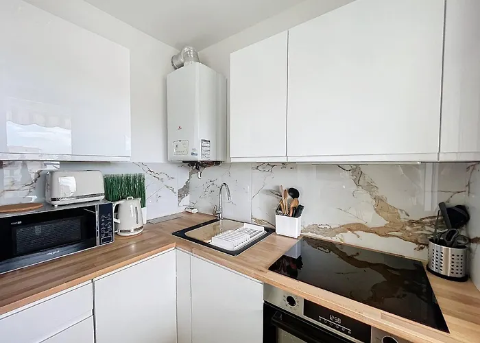 Les Pins Détente Vacances&mer * Juan-les-Pins